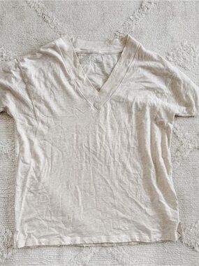 aerie Women's Short Sleeve V-Neck Tee in Cream